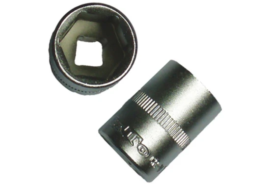 BATO Hylsa kort TUM 1/4" x 11/32" 6kt.